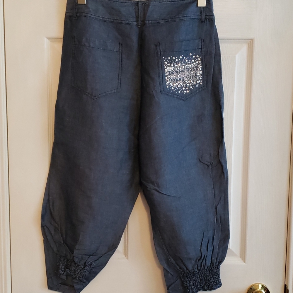 Denny Rose  denim capris
